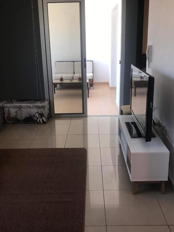 Andris Apartment Paralimni Exterior foto